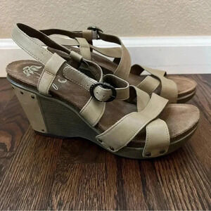 Dansko Frida Sand Antique Leather Wedge Sandal WM Sz US 9.5-10 EU 40 1907039300